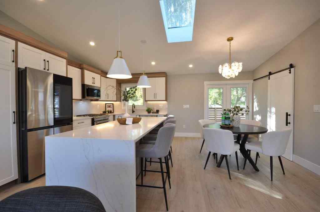 MLS® A2262062 - 1 Cherovan Drive SW in Chinook Park Calgary, Residential