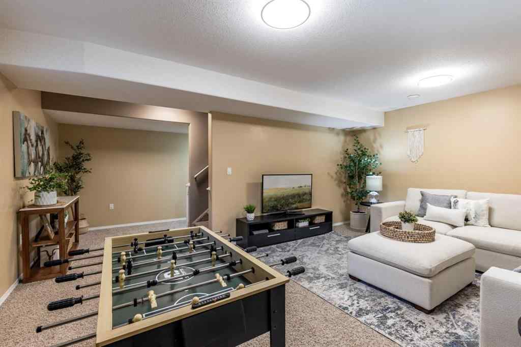 MLS® A2262065 - 310 Jesmond Drive SW in NONE Redcliff, Residential