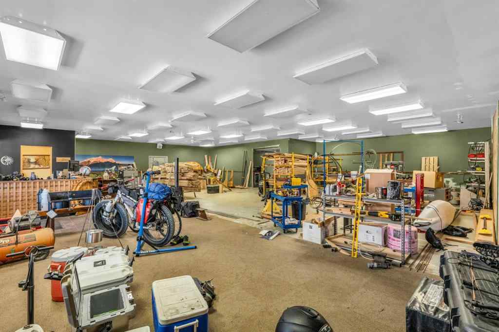 MLS® A2262066 - 211 Railway Avenue E in NONE Cremona, Commercial