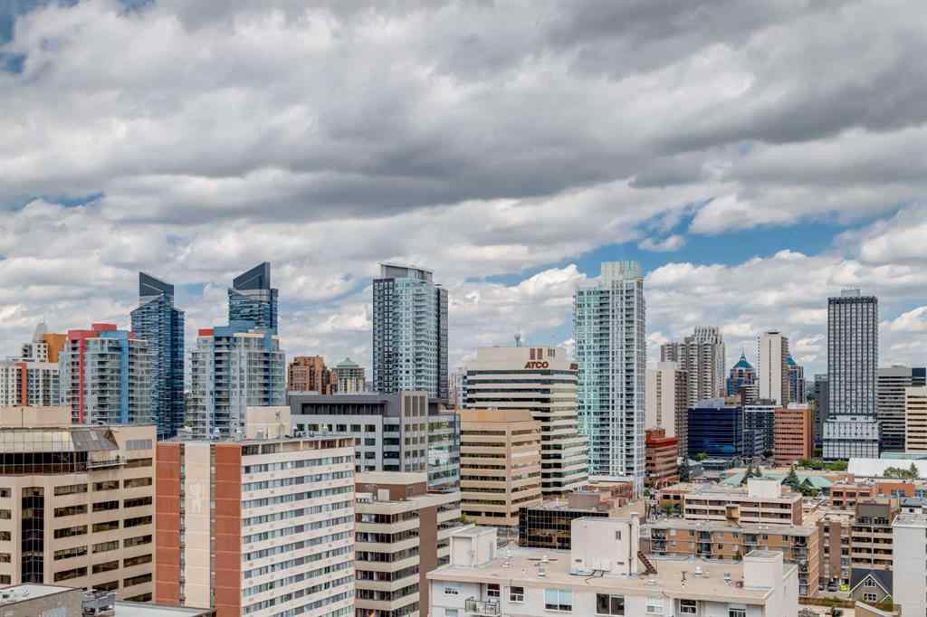 MLS® A2262070 - Unit #1700 817 15 Avenue SW in Beltline Calgary, Residential