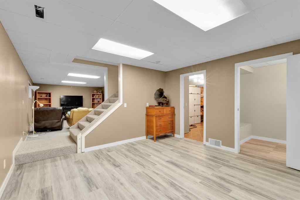 MLS® A2262073 - 270046 Township Road 284   in NONE Rural Rocky View County, Residential