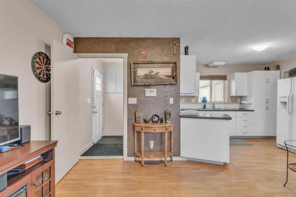 MLS® A2262073 - 270046 Township Road 284   in NONE Rural Rocky View County, Residential