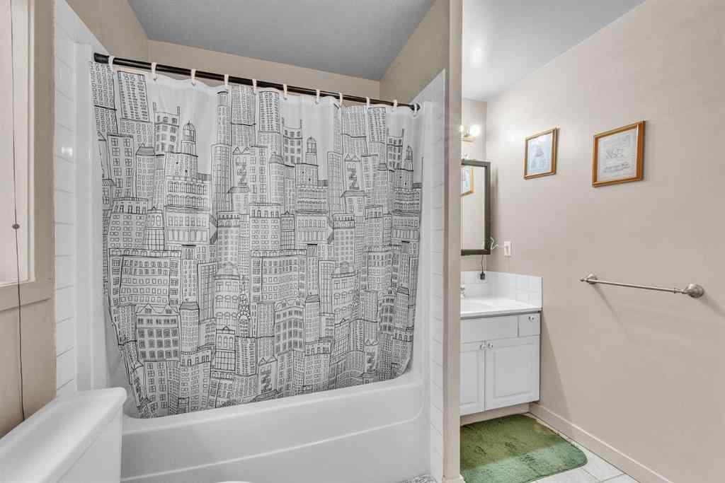 MLS® A2262073 - 270046 Township Road 284   in NONE Rural Rocky View County, Residential