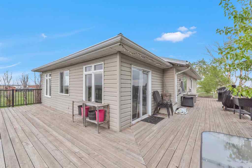 MLS® A2262073 - 270046 Township Road 284   in NONE Rural Rocky View County, Residential