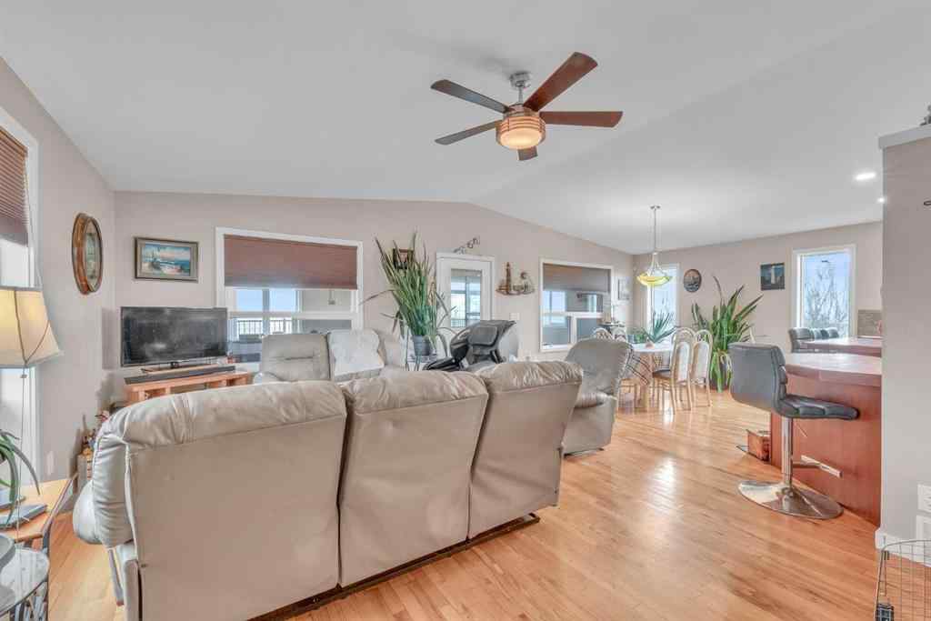 MLS® A2262073 - 270046 Township Road 284   in NONE Rural Rocky View County, Residential