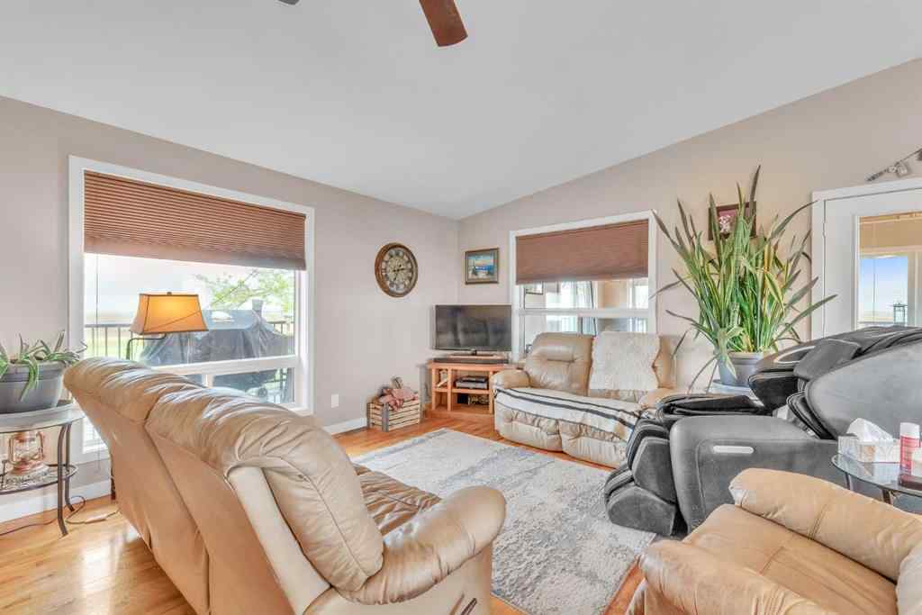 MLS® A2262073 - 270046 Township Road 284   in NONE Rural Rocky View County, Residential