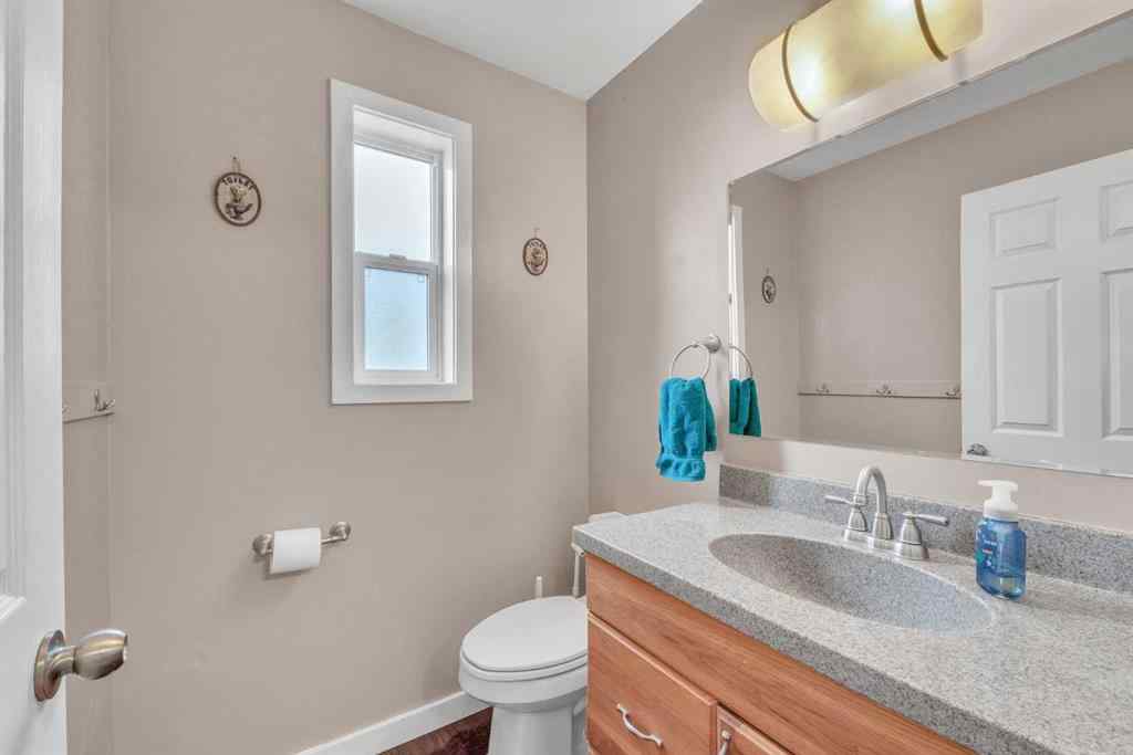 MLS® A2262073 - 270046 Township Road 284   in NONE Rural Rocky View County, Residential