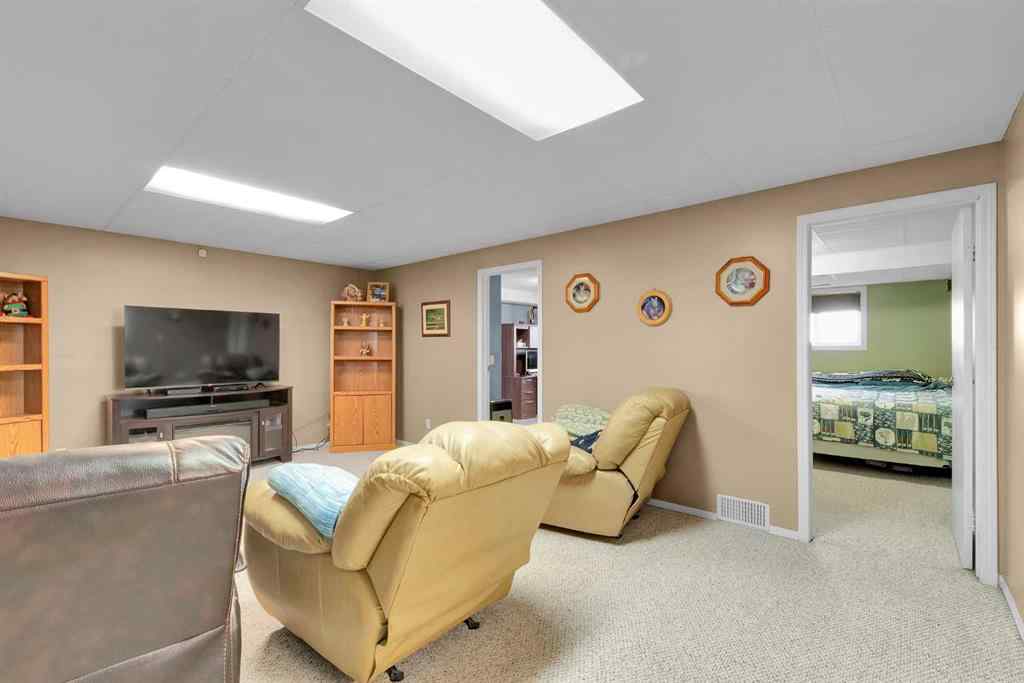 MLS® A2262073 - 270046 Township Road 284   in NONE Rural Rocky View County, Residential