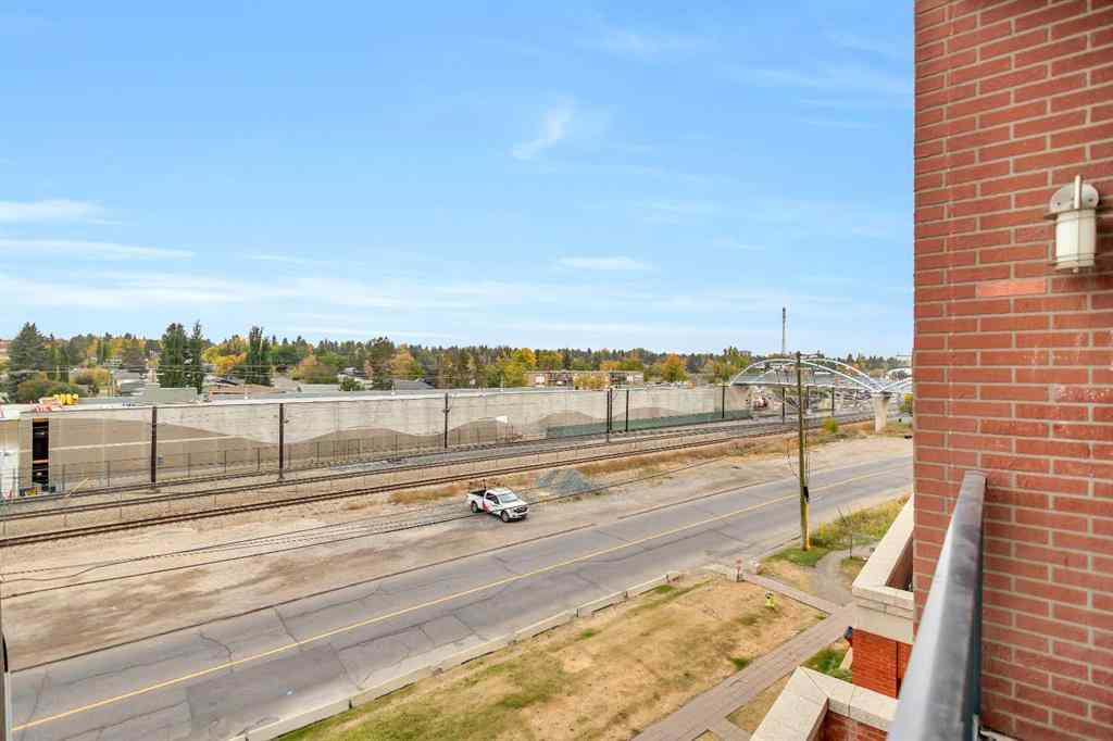 MLS&reg; # A2262076 - Unit #420 8710 Horton Road SW in Haysboro Calgary, Residential Open Houses
