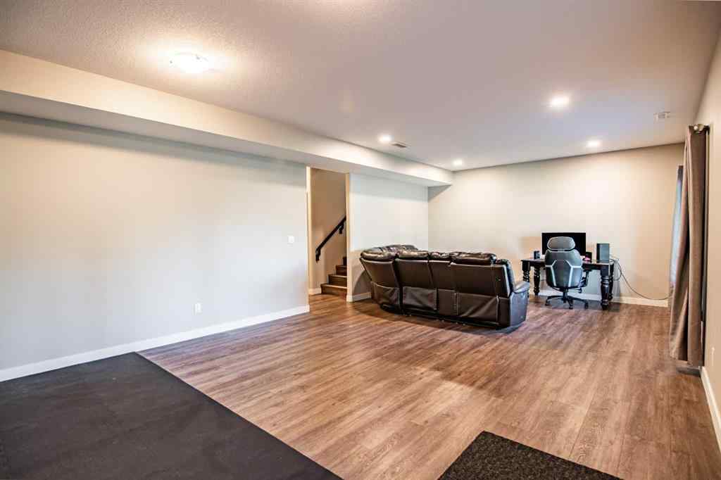 MLS® A2262081 - 14 Garrison Place  in Garden Heights Red Deer, Residential