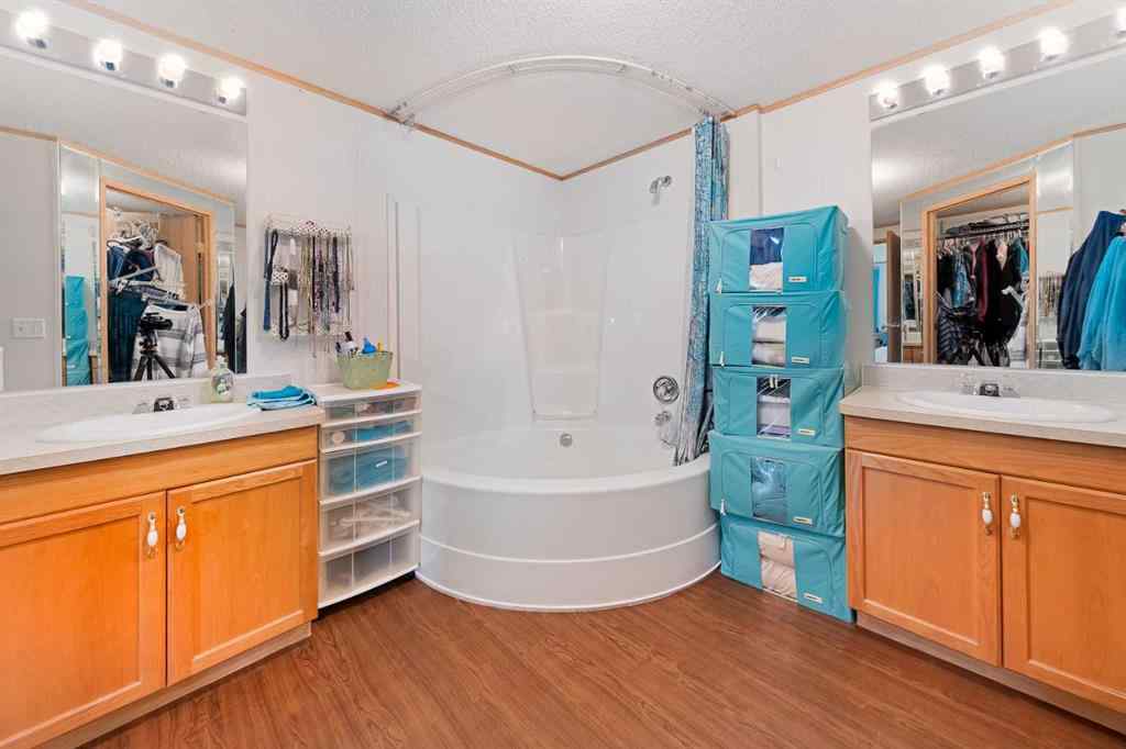 MLS® A2262082 - 245 Ranchwood Lane  in Ranch Estates Strathmore, Mobile