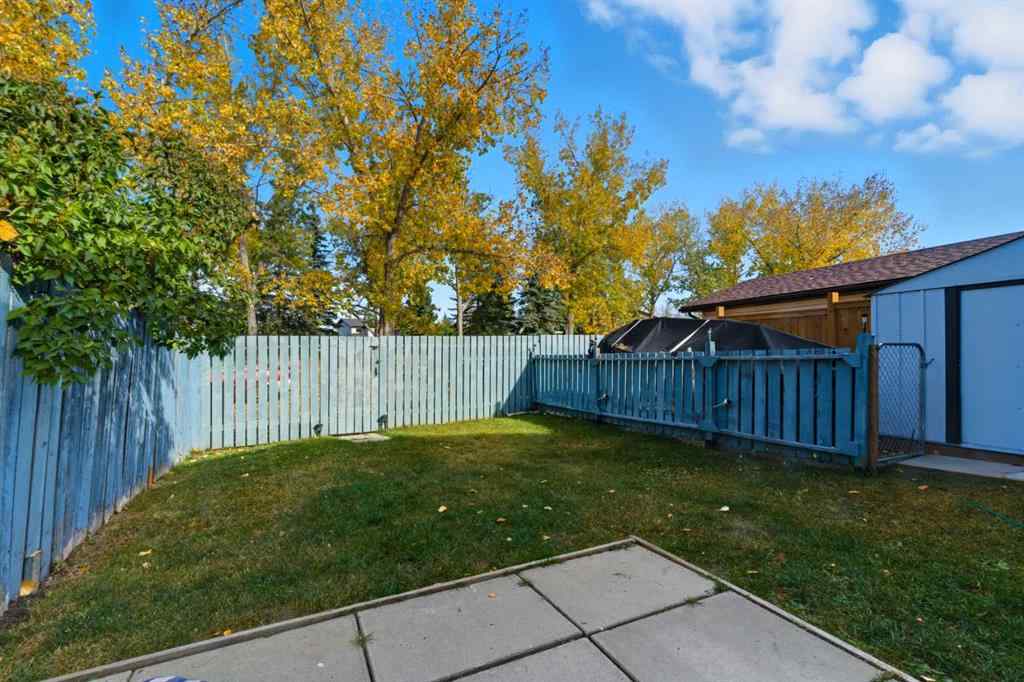 MLS® A2262085 - 165 Sunvale Crescent SE in Sundance Calgary, Residential
