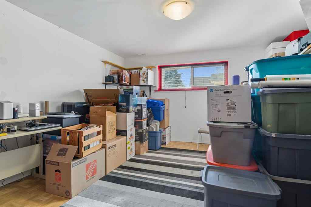 MLS® A2262085 - 165 Sunvale Crescent SE in Sundance Calgary, Residential