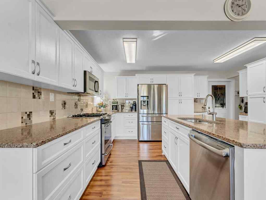 MLS® A2262093 - Unit #7 11418 Eagle Butte Road  in NONE Rural Cypress County, Residential