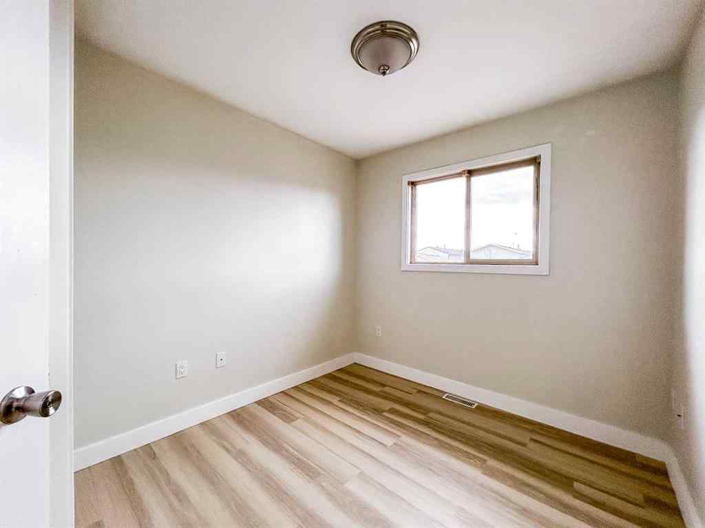 MLS® A2262100 - 160 Hawthorn Way  in Timberlea Fort McMurray, Residential