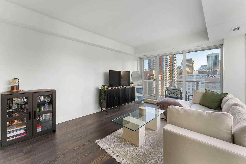 MLS® A2262103 - Unit #1207 1025 5 Avenue SW in Downtown West End Calgary, Residential