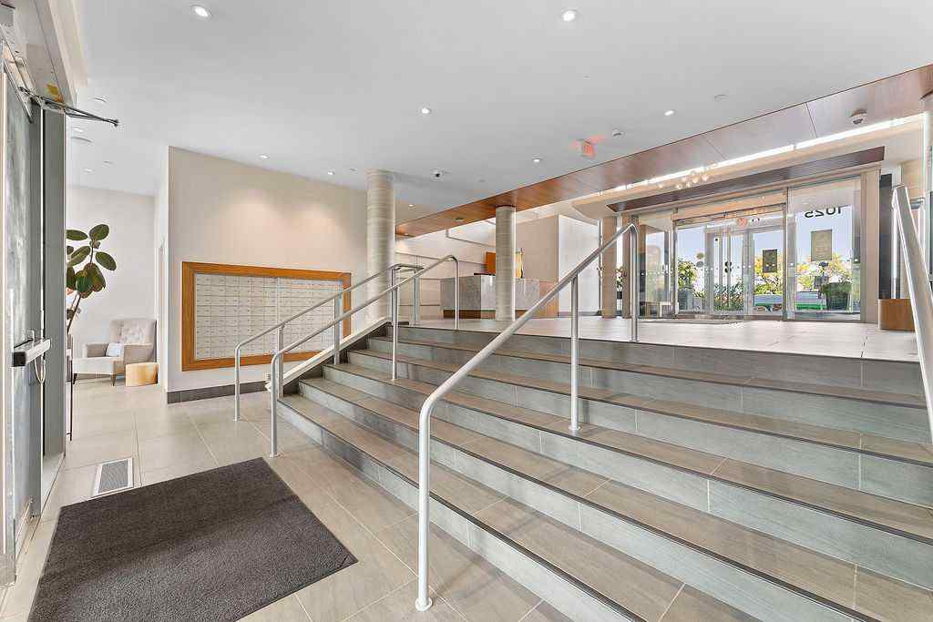 MLS® A2262103 - Unit #1207 1025 5 Avenue SW in Downtown West End Calgary, Residential