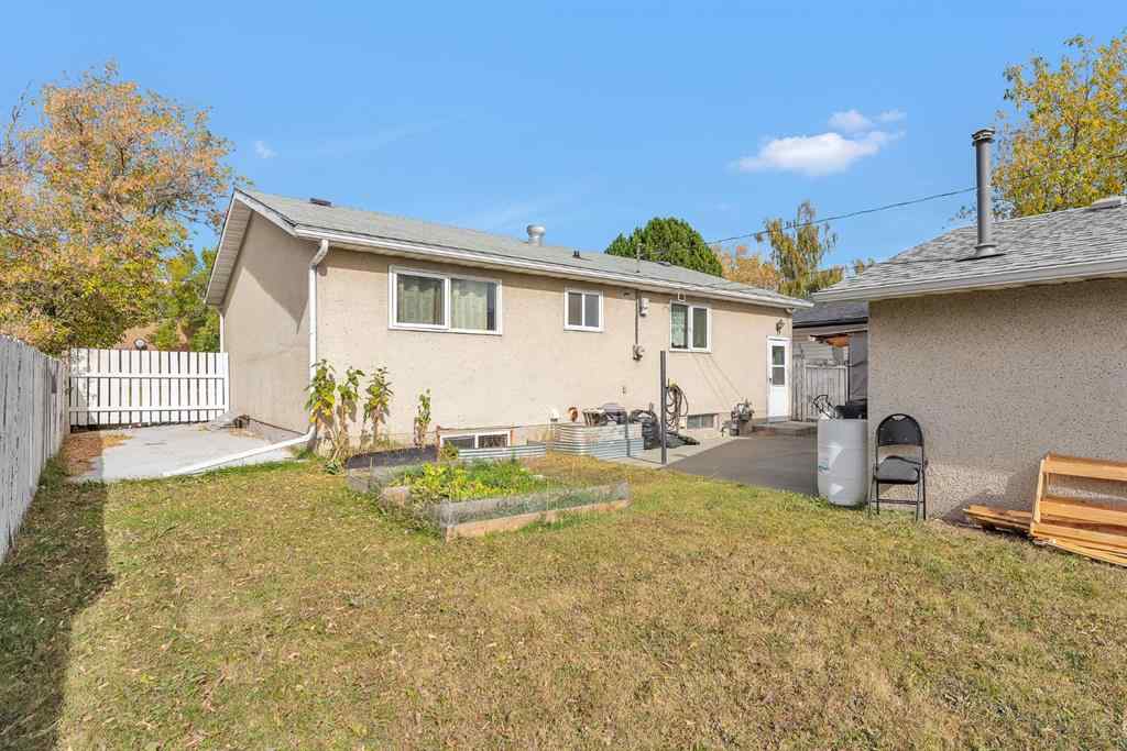 MLS® A2262104 - 4419 Marlborough Drive NE in Marlborough Calgary, Residential