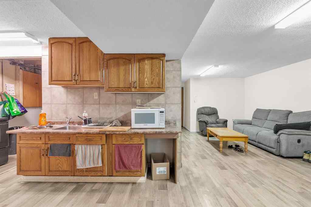 MLS® A2262104 - 4419 Marlborough Drive NE in Marlborough Calgary, Residential