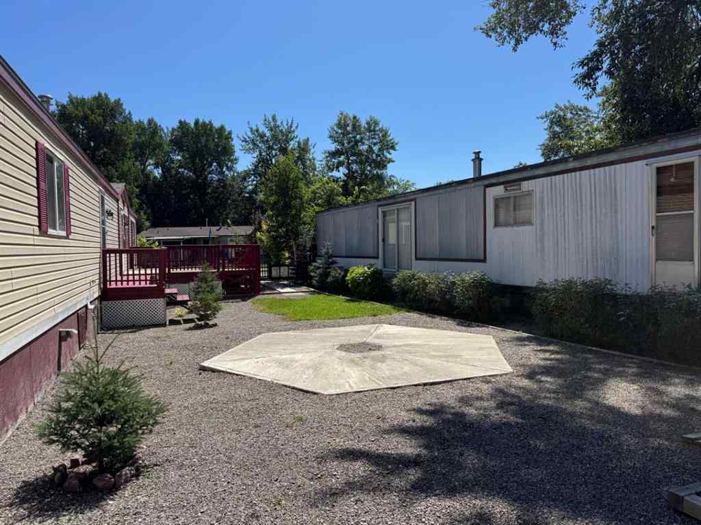 MLS® A2262115 - Unit #6 1229 Waterton Avenue  in NONE Pincher Creek, Mobile