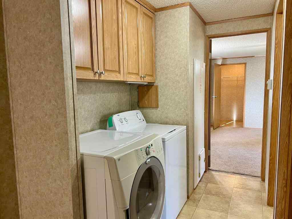 MLS® A2262115 - Unit #6 1229 Waterton Avenue  in NONE Pincher Creek, Mobile