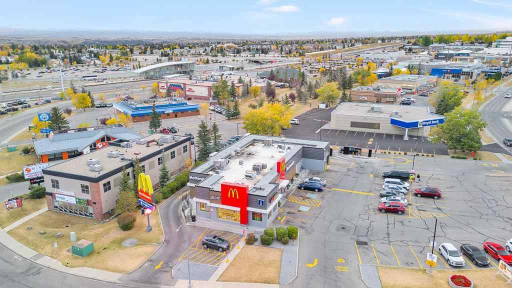 MLS® A2262120 - 147 Scenic Way NW in Scenic Acres Calgary, Residential