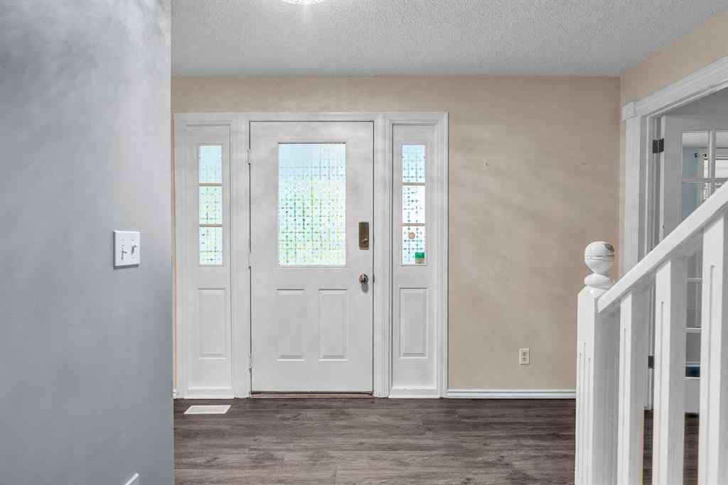 MLS® A2262120 - 147 Scenic Way NW in Scenic Acres Calgary, Residential