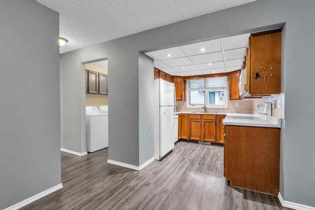 MLS® A2262120 - 147 Scenic Way NW in Scenic Acres Calgary, Residential