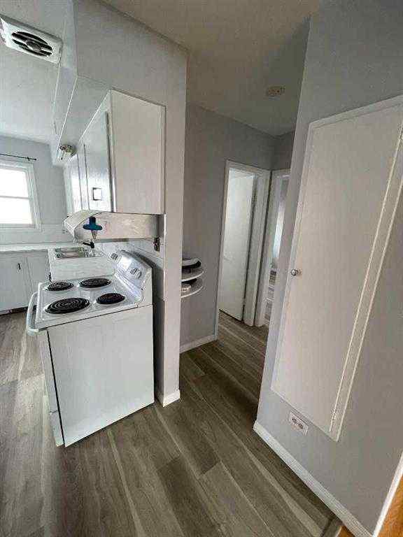 MLS® A2262121 - 2816 18 Street SW in South Calgary Calgary, Residential