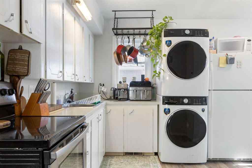 MLS® A2262121 - 2816 18 Street SW in South Calgary Calgary, Residential