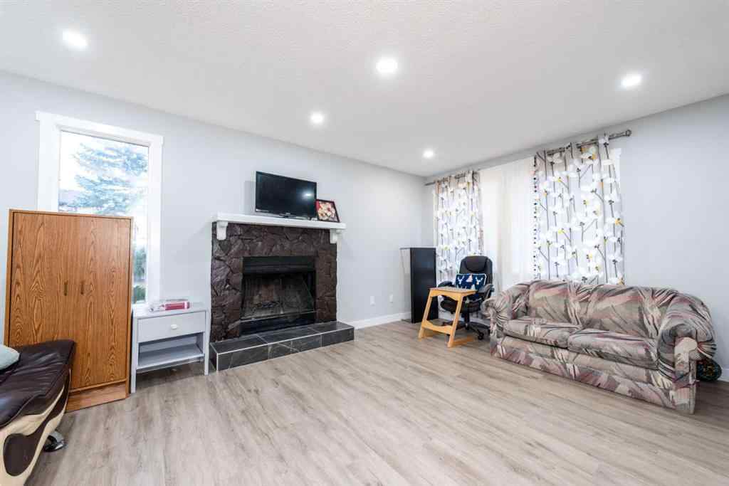 MLS® A2262122 - 55 Templemont Drive NE in Temple Calgary, Residential