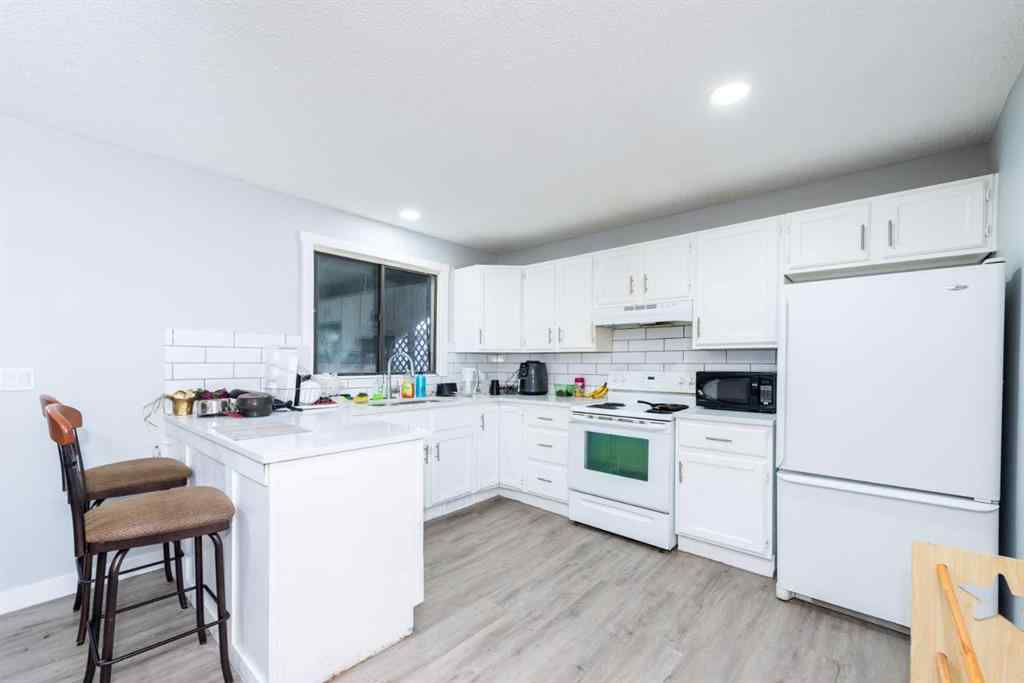 MLS® A2262122 - 55 Templemont Drive NE in Temple Calgary, Residential