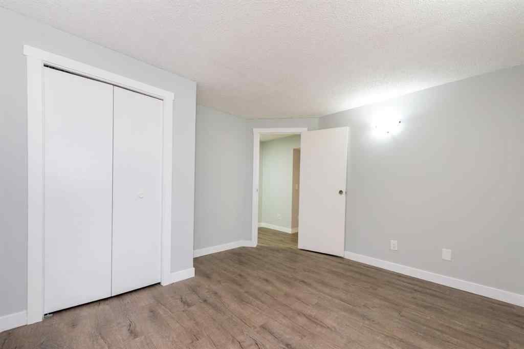 MLS® A2262122 - 55 Templemont Drive NE in Temple Calgary, Residential