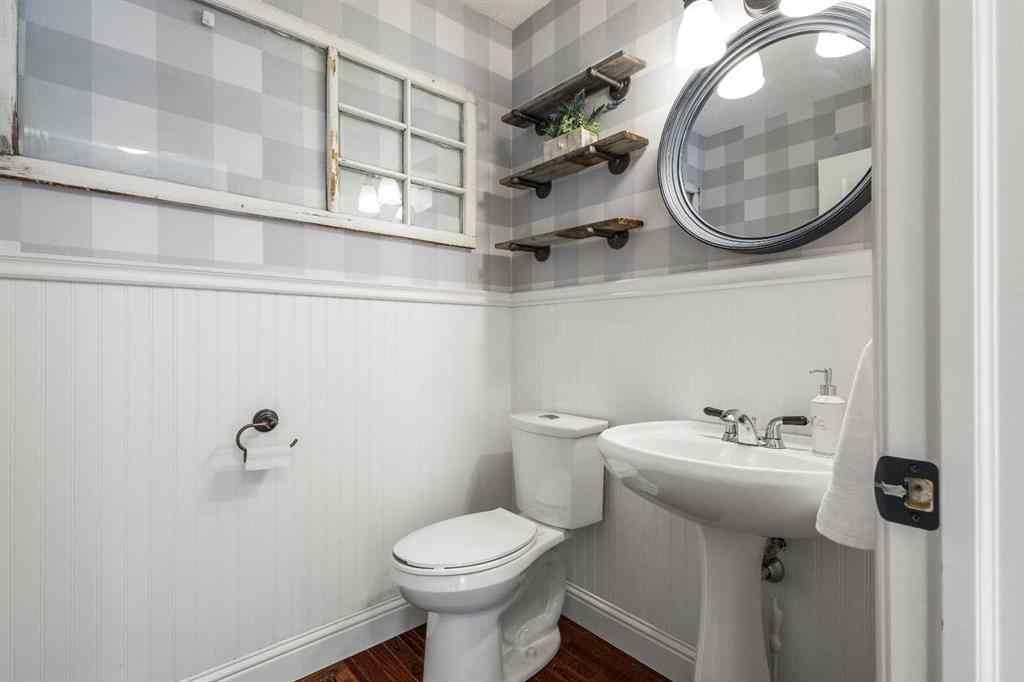 MLS® A2262123 - 52 Canoe Road SW in Canals Airdrie, Residential