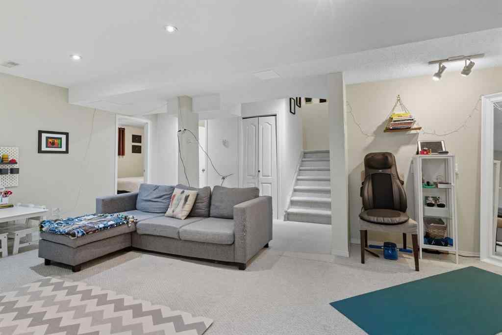 MLS® A2262124 - 78 Tuscarora Close NW in Tuscany Calgary, Residential