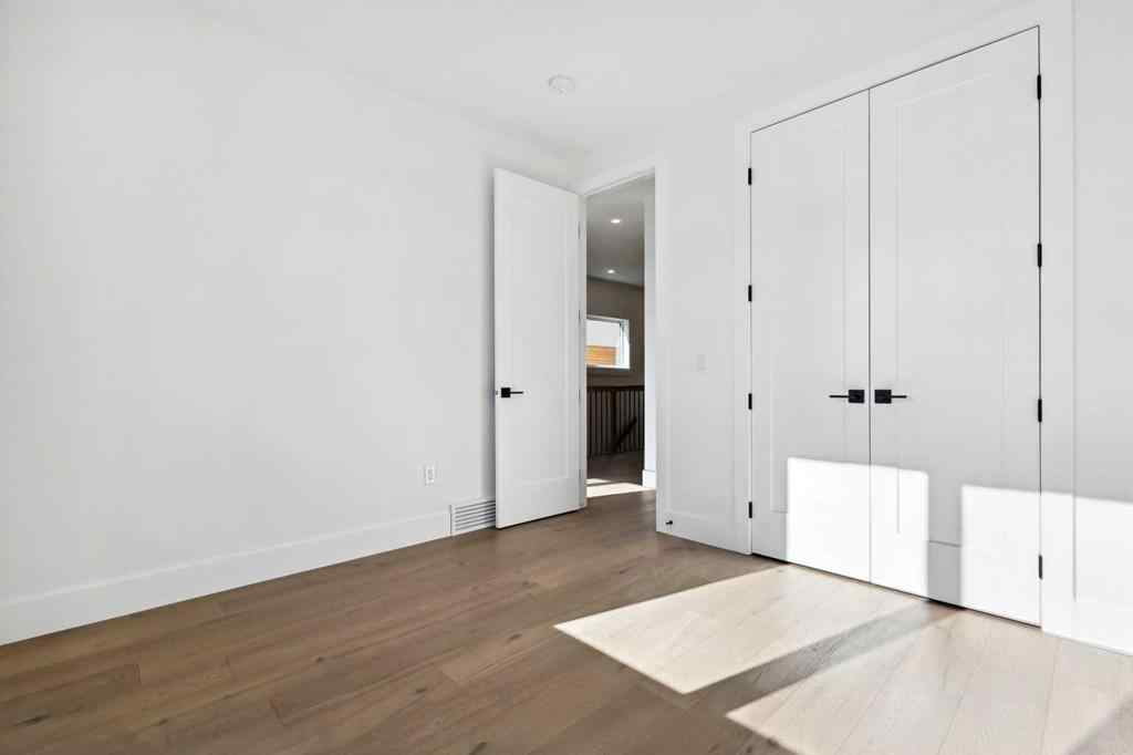 MLS® A2262125 - 2212 33 Street SW in Killarney/Glengarry Calgary, Residential