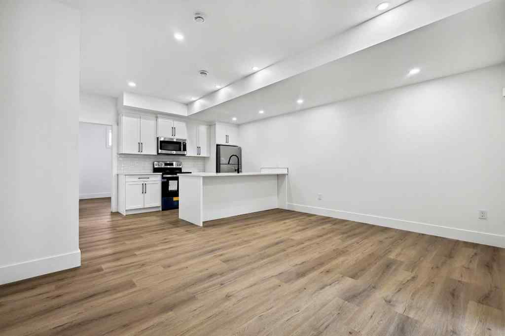 MLS® A2262125 - 2212 33 Street SW in Killarney/Glengarry Calgary, Residential