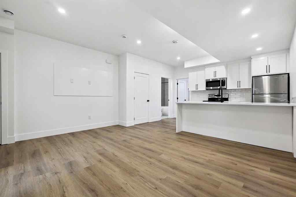 MLS® A2262125 - 2212 33 Street SW in Killarney/Glengarry Calgary, Residential