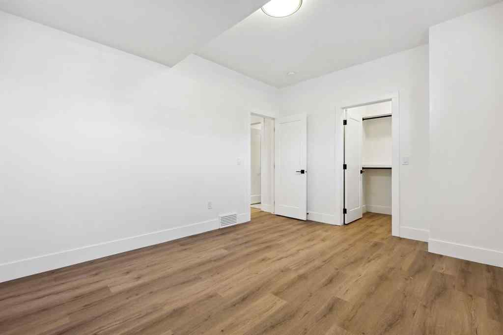 MLS® A2262125 - 2212 33 Street SW in Killarney/Glengarry Calgary, Residential