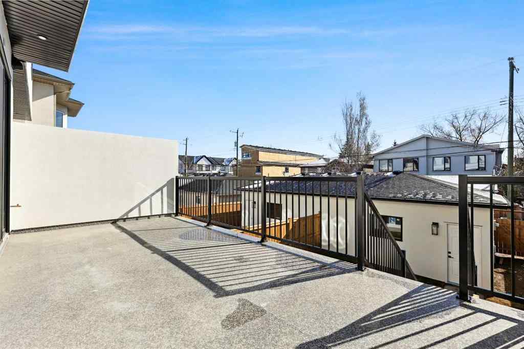 MLS® A2262125 - 2212 33 Street SW in Killarney/Glengarry Calgary, Residential