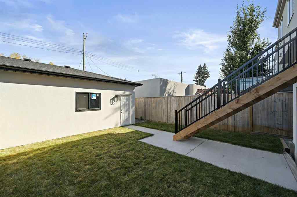 MLS® A2262125 - 2212 33 Street SW in Killarney/Glengarry Calgary, Residential