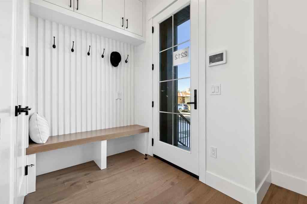 MLS® A2262125 - 2212 33 Street SW in Killarney/Glengarry Calgary, Residential