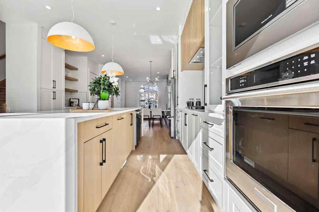 MLS® A2262125 - 2212 33 Street SW in Killarney/Glengarry Calgary, Residential