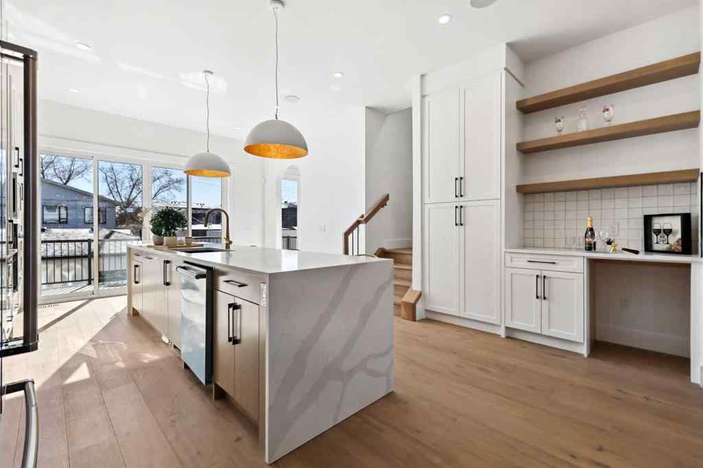 MLS® A2262125 - 2212 33 Street SW in Killarney/Glengarry Calgary, Residential