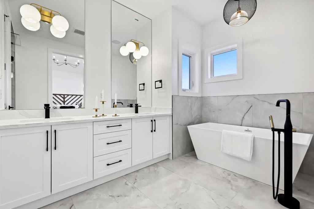 MLS® A2262125 - 2212 33 Street SW in Killarney/Glengarry Calgary, Residential