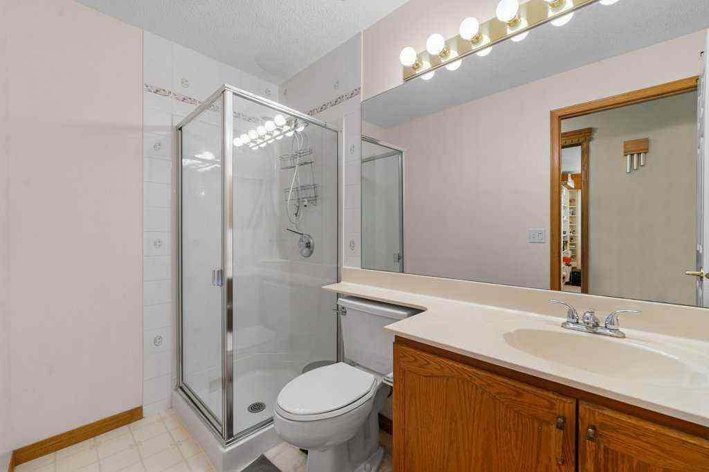 MLS® A2262134 - Unit #215 200 Lincoln Way SW in Lincoln Park Calgary, Residential