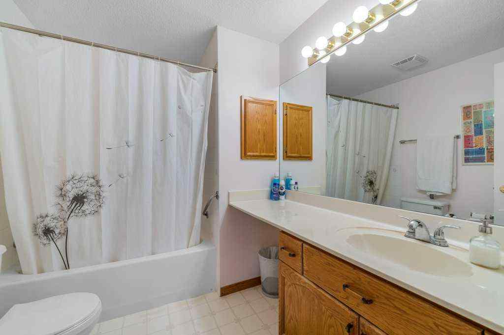 MLS® A2262134 - Unit #215 200 Lincoln Way SW in Lincoln Park Calgary, Residential