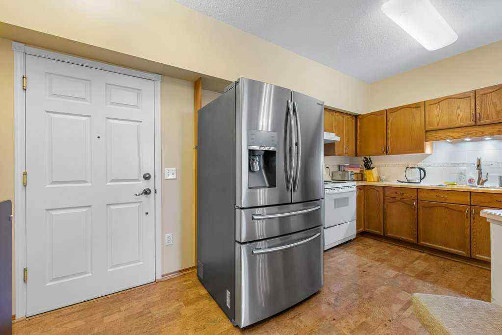 MLS® A2262134 - Unit #215 200 Lincoln Way SW in Lincoln Park Calgary, Residential