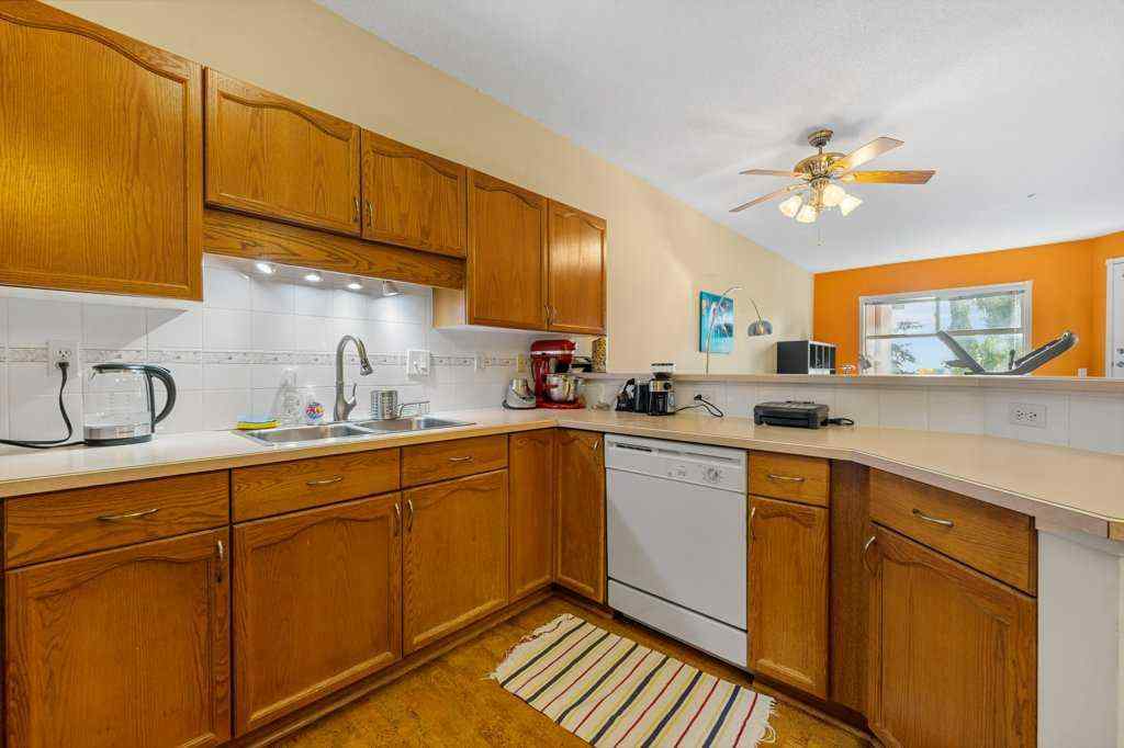 MLS® A2262134 - Unit #215 200 Lincoln Way SW in Lincoln Park Calgary, Residential