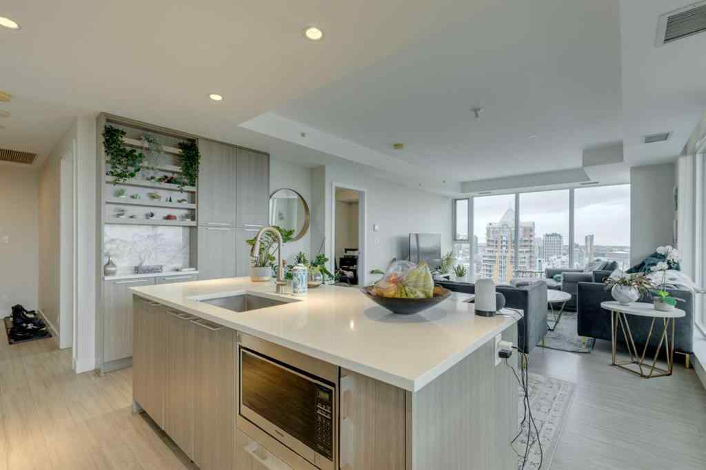 MLS® A2262135 - Unit #2406 930 16 Avenue SW in Beltline Calgary, Residential